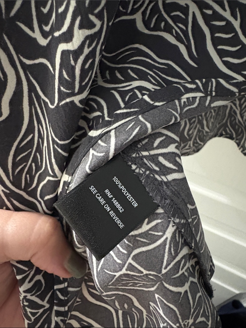 Partially Open Back Blouse - Picture 5 of 6